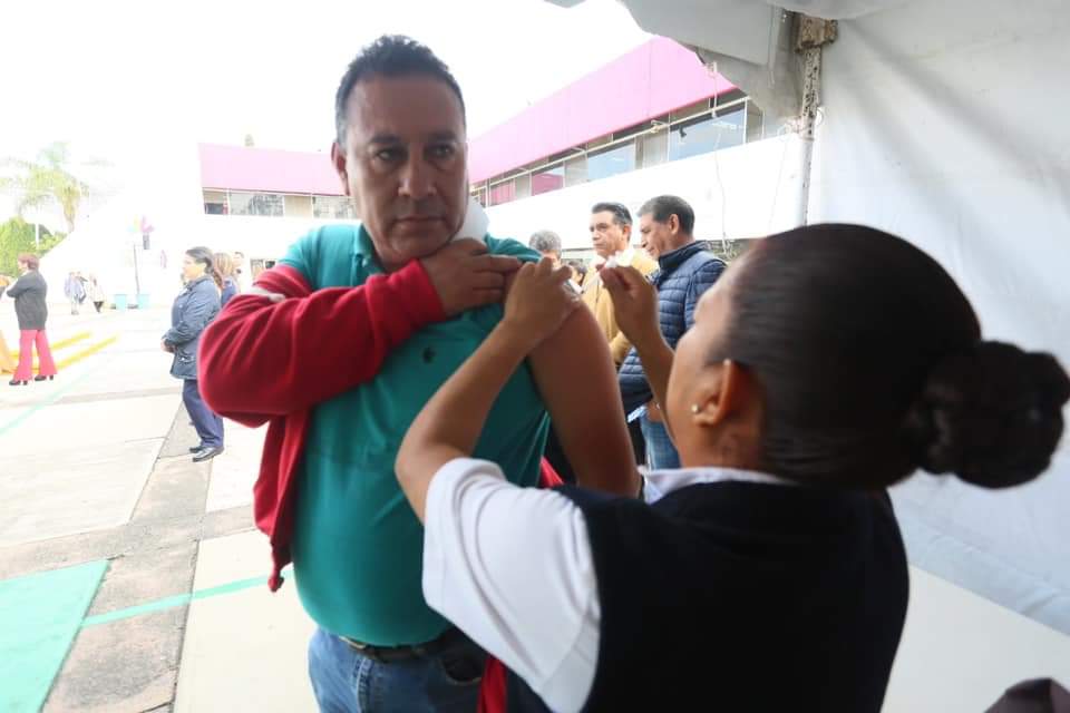 Educacion2_0's tweet photo. ¡Checa tu salud 🚑! En la Secretaría de Educación ya están los módulos de salud. Te esperamos esta semana en la explanada de la dependencia a tu servicio de 8:00 a 13:00 horas. #HablemosdeEducación https://t.co/lGC82Omib2