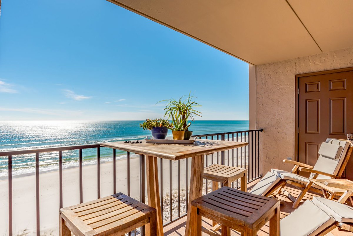 Perdido_Realty's tweet photo. What a beautiful day!🏖☀️ The weather is perfect here in Perdido Key!🌊🐚🧜‍♀️ #whataday #beachlife #timetorelax #perdidokeyfl #visitperdidokey #perdidorealty https://t.co/xD9iJ1XxiL