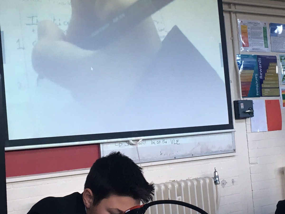 Tried out live student modelling using the visualiser today as seen on @GeogMarsh’s twitter! ! Went down very well, as pushed HA students who modelled work and supported learning of others! Also quick effective way of providing whole class feedback! Will definitely use again!
