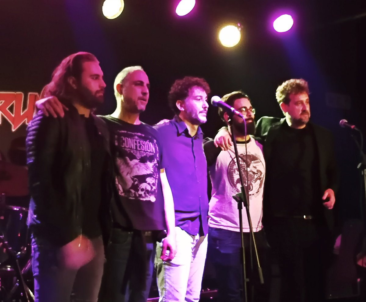 Muchas gracias a todos los amigos que nos acompañasteis el sábado en la primera edición del #Murciasounds, un placer veros a todos y compartir nuestra música con un público tan maravilloso, atento y entregado. Gracias a la Sala, a la organización y al resto de grupos. Pronto más!