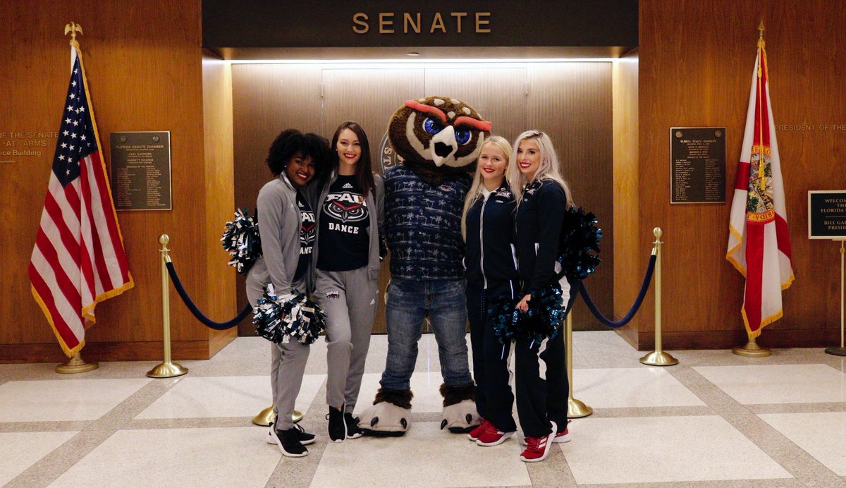 FAUOwlAdvocates's tweet photo. #Owlsey and his squad are enjoying their time at the Capitol! #FAUDay #FAU https://t.co/YfuFo1MHIU