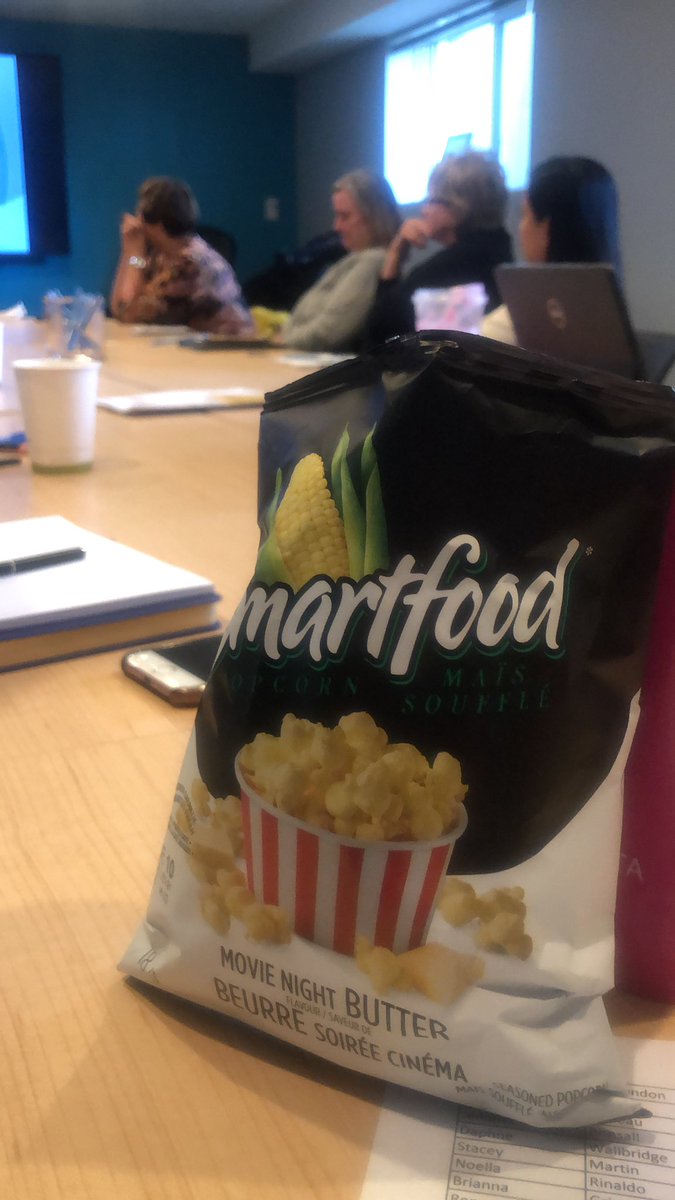 KeithaRobson's tweet photo. Nothing like an afternoon learning session with @mdurocher on using good photos in our social media posts. Thanks for the #popcorn @carmenswartz. #happysmallbusinessweek https://t.co/FFvBODREfX
