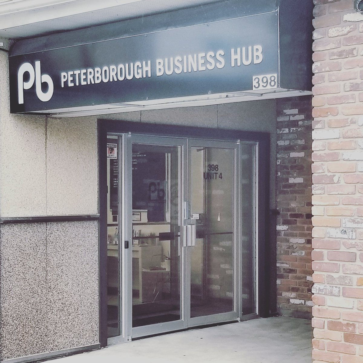 If you're looking to rent office space come in for a tour today! #officerentals #boardrooms #meetings #smartworking #ptbo