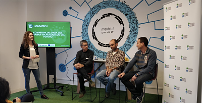 FPJROtero's tweet photo. HOY estuvimos en #jobs4tech con nuestros alumnos de 2º #informática ➡️#GradoMedio y #GradoSuperior #ASIR y #DAW
trabajando "Las competencias para los empleos tecnológicos del futuro"
Gracias @Acontraelhambre
#GoMadrid #euvocationalskills #euvocationalskillsweek @GoTechMadrid
. https://t.co/aN7yNTXZZF
