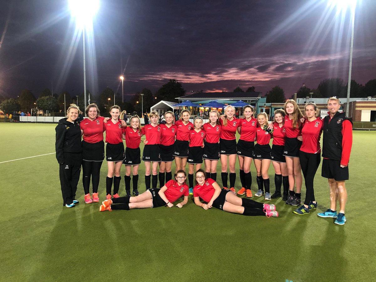 PrincethorpePE's tweet photo. Tough final game for the Princethorpe girls on the #HollandTour2019. Very strong opponents who put us under constant pressure but we will have learnt a lot and the girls worked hard until the end #PrincethorpeAndProud #HockeyInHolland https://t.co/9vjdGnYXHD