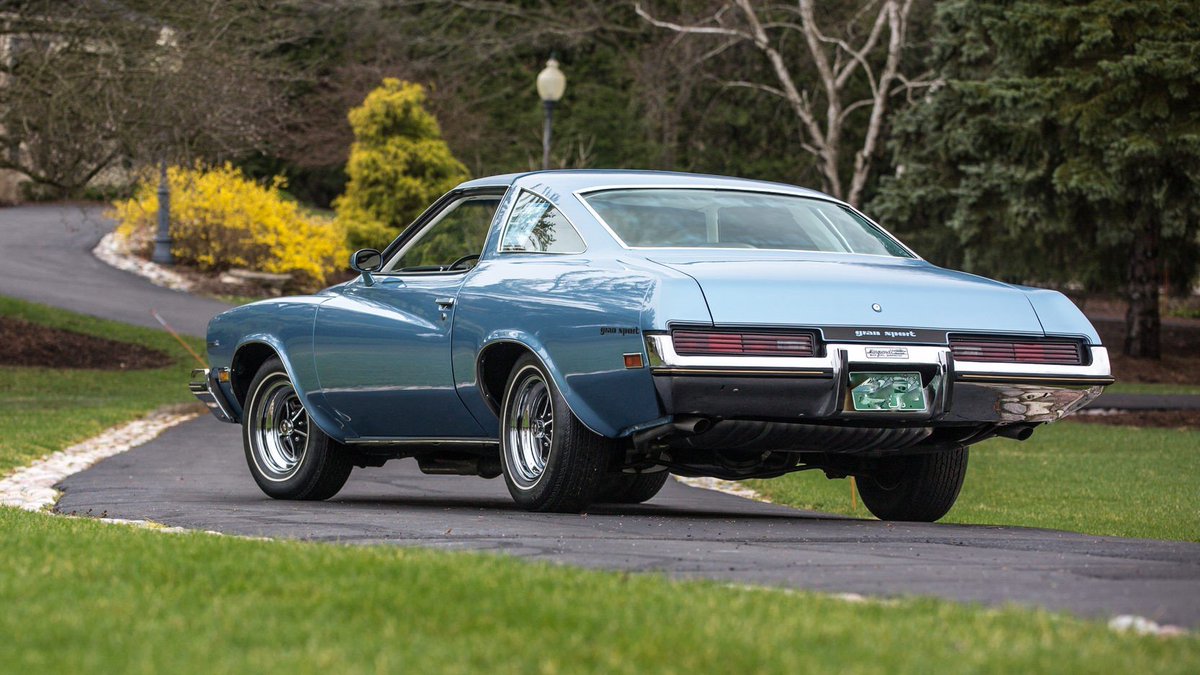Gabe_Nicolas's tweet photo. #TaillightTuesday #TuesdayThoughts #tuesdayvibes #Buick #BuickNation #FastWithClass #HemiKiller #Musclecar #Classiccars #70s
1973 Buick Gran Sport Stage 1
455-4bbl V8 - 350HP https://t.co/NYpVCapBtl