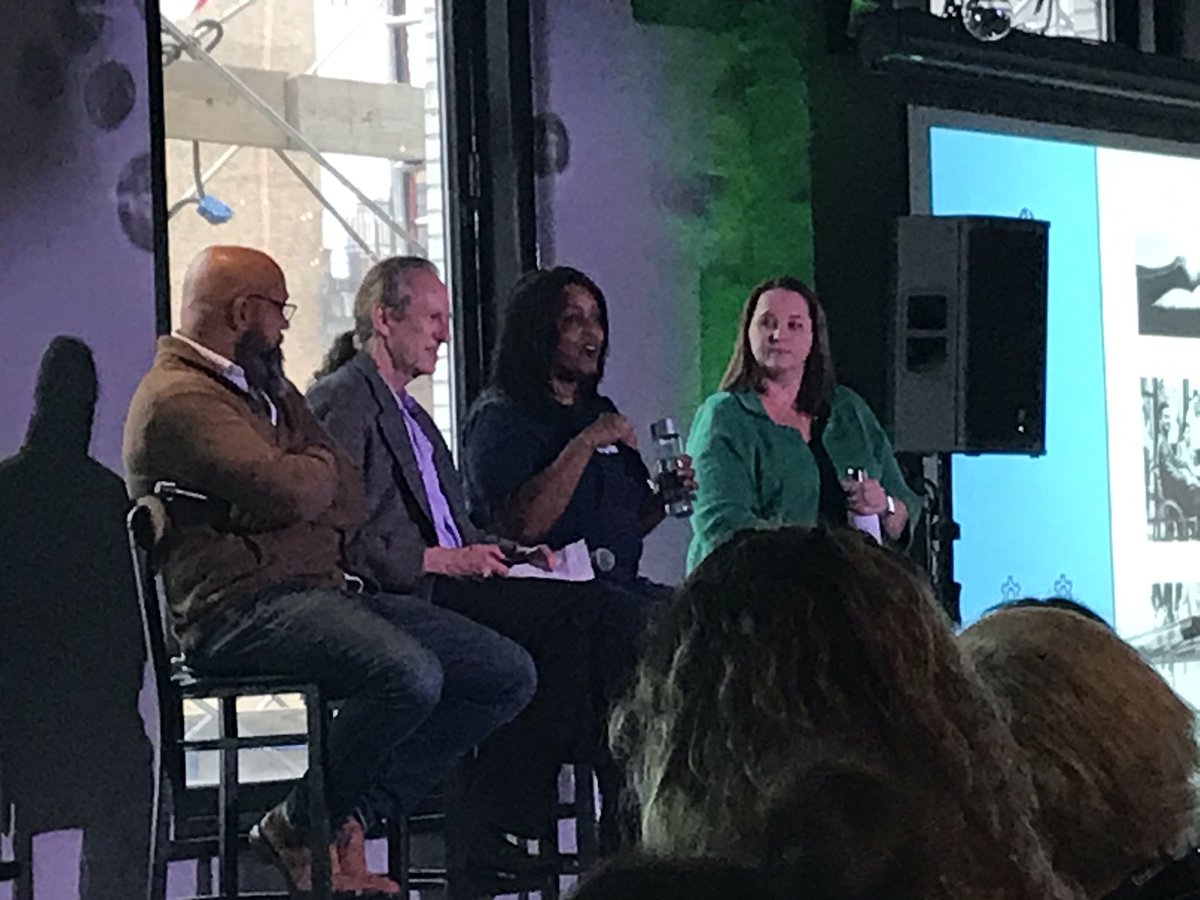 HeatherThomasSD's tweet photo. @Hireconf @jackyeclayton @joegerstandt @Kateebar7  sharing some hard truths about Diversity programs.  #eyeopening #ahamoments https://t.co/3bksRqFRtc