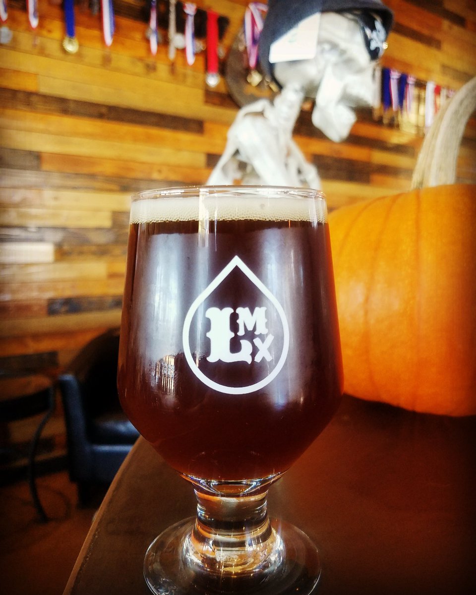 WEISS N' SPICE is on tap now! Very limited amount. We took some of our Dunkleweizen and added cinnamon and apple for a delicious fall treat.