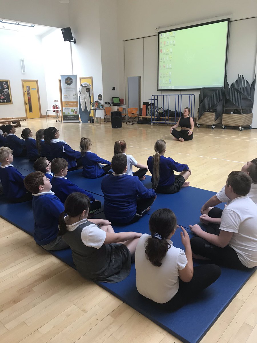 ruthgronow's tweet photo. Yoga in Year 6 #wellbeing https://t.co/E5UrcQvgEZ