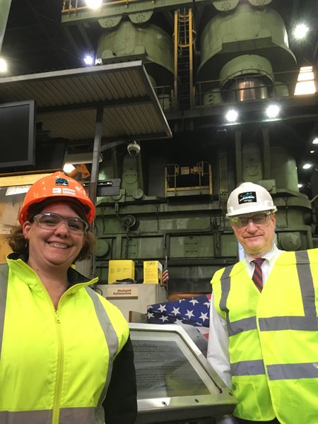 caryjpdell's tweet photo. @GovMikeDeWine #aerospace advisor Joe Zeis learned about #Ohio forging capability @arconic #ClevelandOperations, supporting global aero industry with world's largest aluminum and titanium structures. https://t.co/iLuagPj8jZ