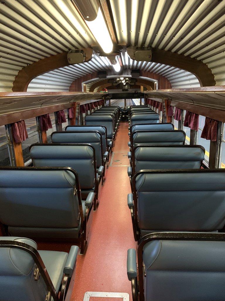 Aerohaveno's tweet image. My chariot awaits! Behold the Savannahlander. A thing of beauty. Cc @seatsixtyone