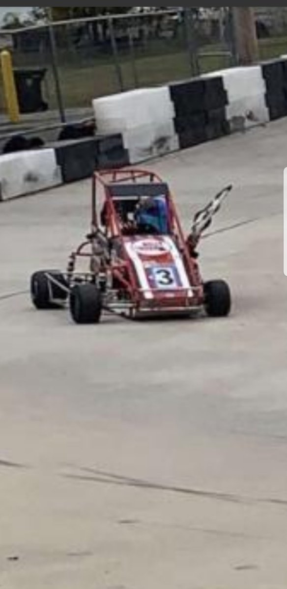 Wins in l160 with Austin  and  in heavy  honda with kierston to finish off end of 2019 regular  season racing . Next stop indoor in ohio with quater midgets,  bandalaro practice  starts this sat looking  forward  to that new adventure.