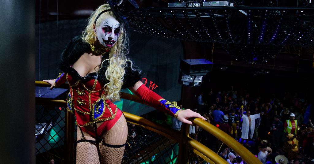 BorgataAC's tweet photo. Our Halloween senses are tingling!๐ป Enter for a chance to win over $10,000 in cash & prizes at @PremierAC & #GypsyBar on October 26 in their annual costume contests. Learn more: https://t.co/aAwZ2YPf99 https://t.co/PvAU6q0Yh8