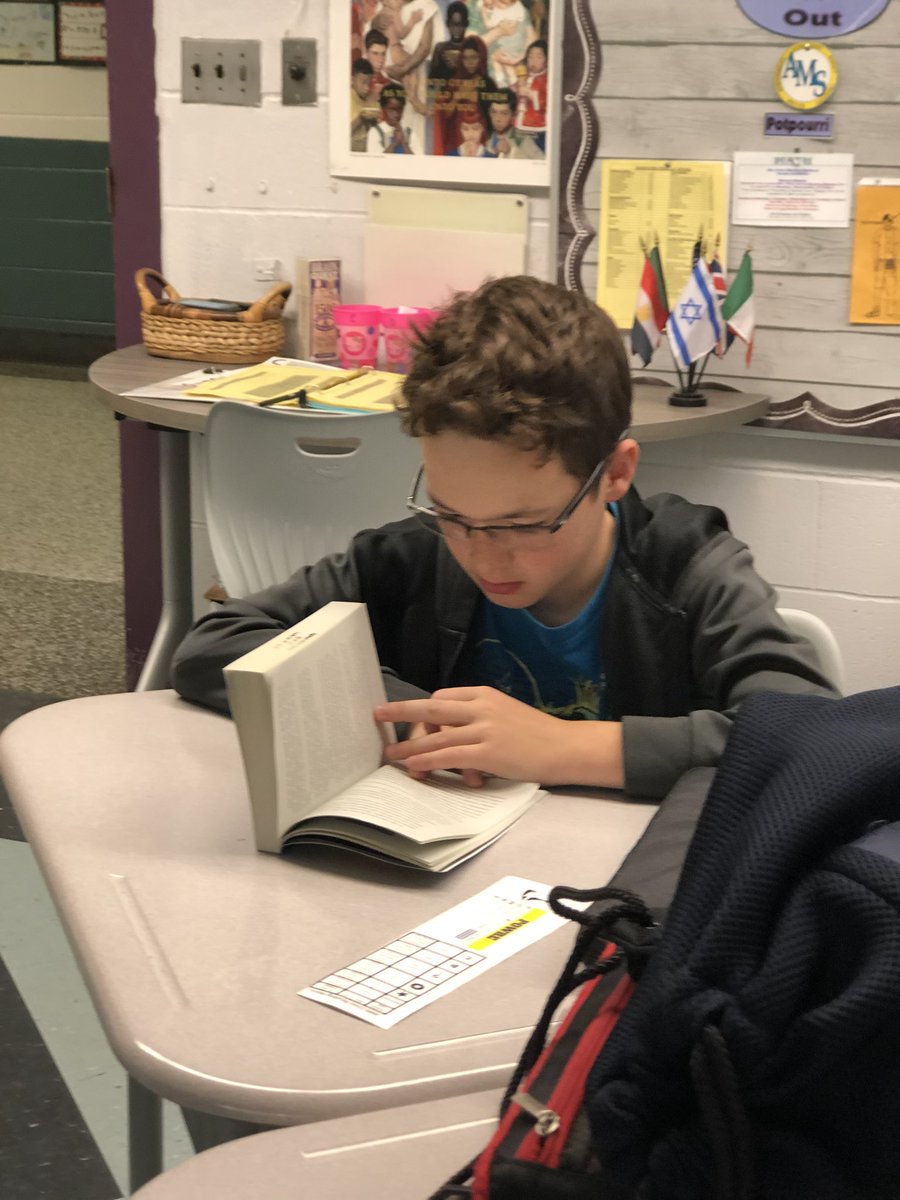 MrsCin603's tweet photo. MM in 603-reading Posted by John David Anderson #AP_EveryStudentEveryDay #AverillParkCSD https://t.co/xvQUvEX4y2
