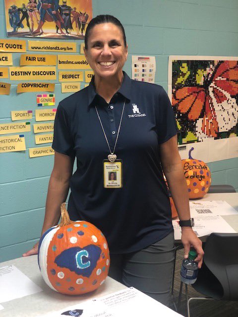 K_Bake_'s tweet photo. AVID students finished their SC colleges projects complete with a painted pumpkin! Some of our teachers even had matching shirts today! #BMSMakeItHappen #BMSAVID https://t.co/SG6tAfobMc