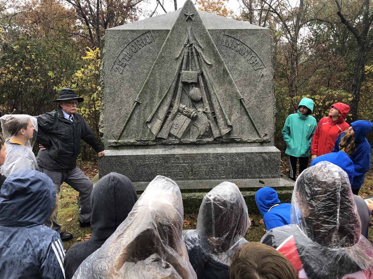 BunsoldMiddle's tweet photo. Bus 2 at Gettysburg battle field. Phil is are guide. #highgroundgood #holesbad #lookleftlookright #ptbm @BunsoldMS https://t.co/pFBweOa84V