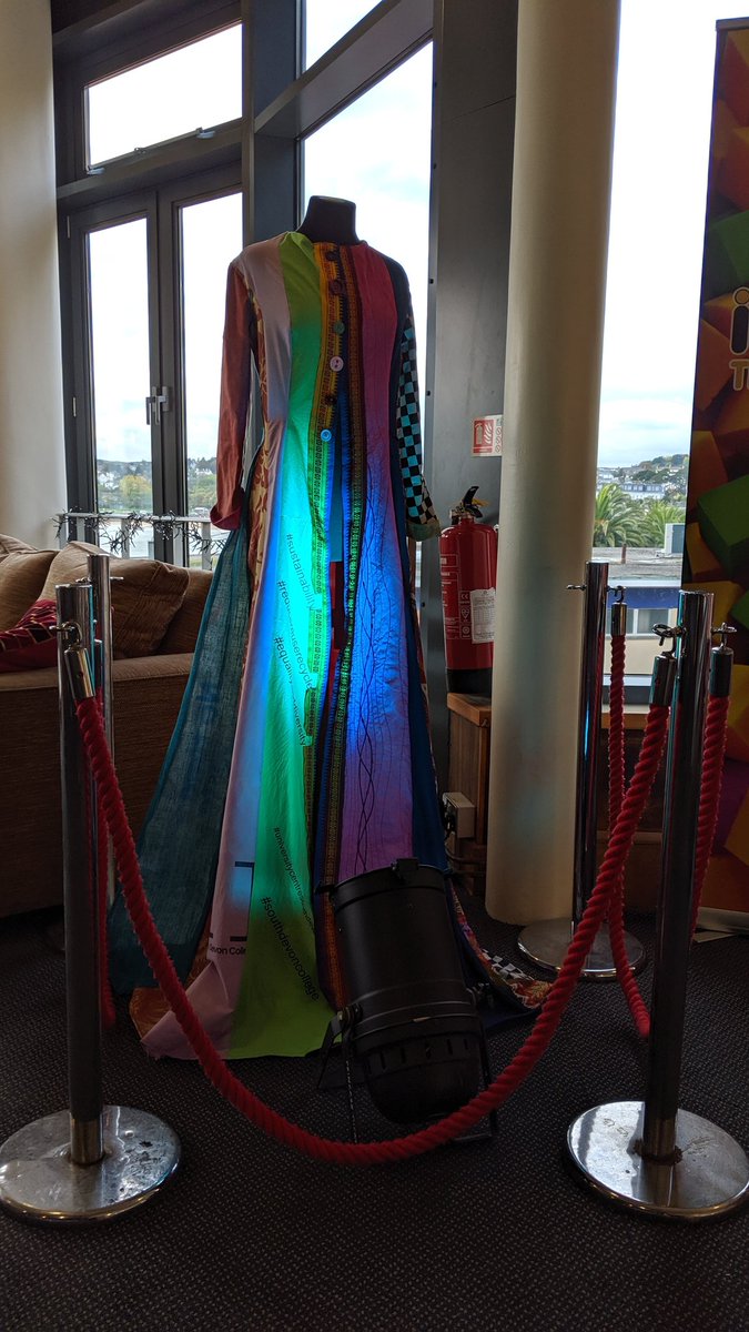 Lovely evening with prize giving for our #StudentShow at #ArtizanTorquay, followed by opening night of <a href="/JosephMusical/">Joseph the Musical</a> at <a href="/PrincessTorquay/">Princess Theatre, Torquay</a>! #TorbayCulture #StudentArt <a href="/ArtizanGallery/">Artizan Gallery</a> <a href="/sdcollege/">South Devon College</a> <a href="/SpiresArtsTech/">CreativeArts&Tech</a> <a href="/SpiresCollege/">The Spires College</a> <a href="/TorquayAcademy/">Torquay Academy</a>