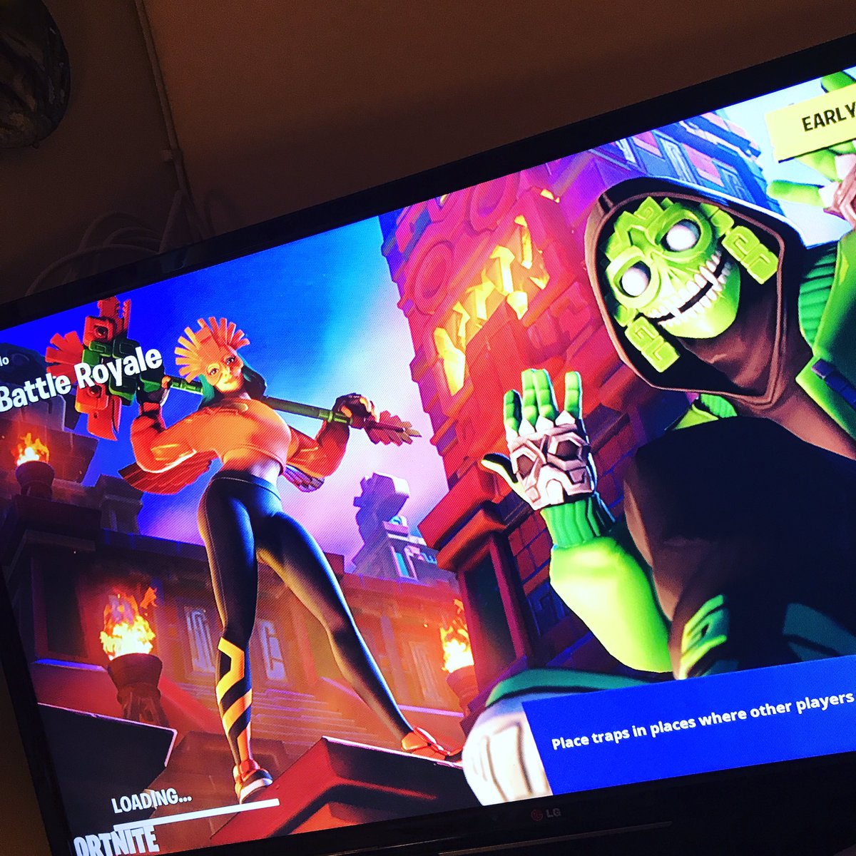 SherlockPlays's tweet photo. We are live on both twitch and mixer streaming solos working on he battle pass!

#fortnitebr #twitch #mixer #battleroyale #cbd #cbdfx #cbdhealth #koicbd #koicbdlife #mixerstreamer https://t.co/PBeXE6tvUv