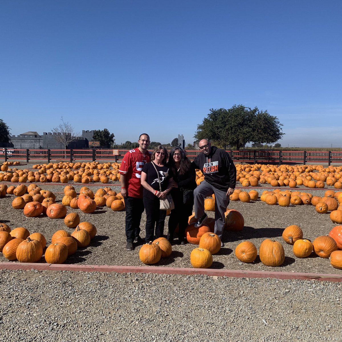 Had an Awesome time at Del Osso farms with Cam 2019! Great job Wendy and congratulations for being our #1 Cashier and representing 1022! #westsideisthebestside