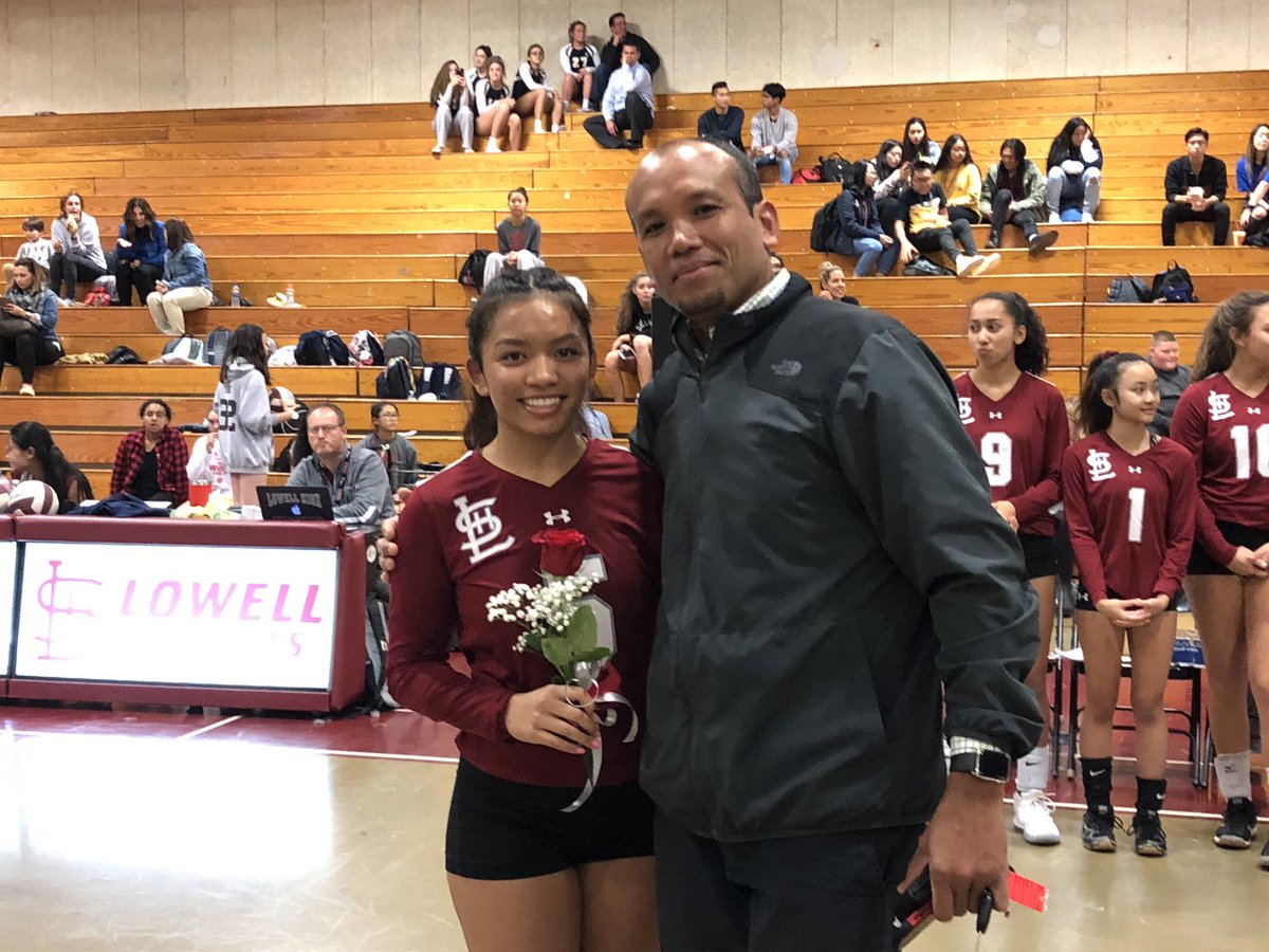 _LHSAthletics's tweet photo. Anna Young and her Dad!!! https://t.co/ziizFHvWP7
