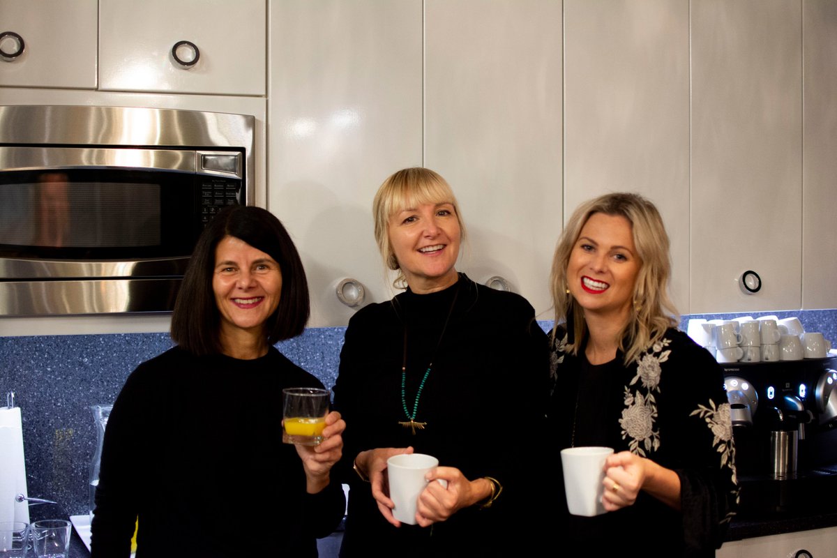 GlobalAwards's tweet image. New York Festivals Global Awards® Executive Jury has come together to judge the 2019 Global Awards. Executive Jury panels will review shortlisted entries as selected by the online Grand Jury and during Live Judging Sessions hosted around the globe.
#NewYorkFestivals #GlobalAwards