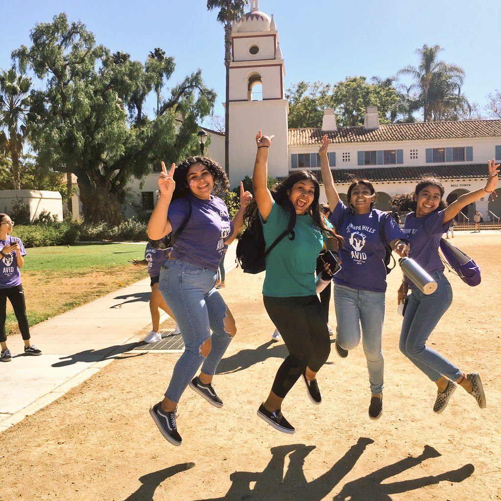 #Spartans enjoying <a href="/csuci/">CSU Channel Islands</a> #jhillsway #thisisAVID <a href="/JHillsSpartans/">Jurupa Hills</a> <a href="/RIMSAVID/">RIMS AVID</a>