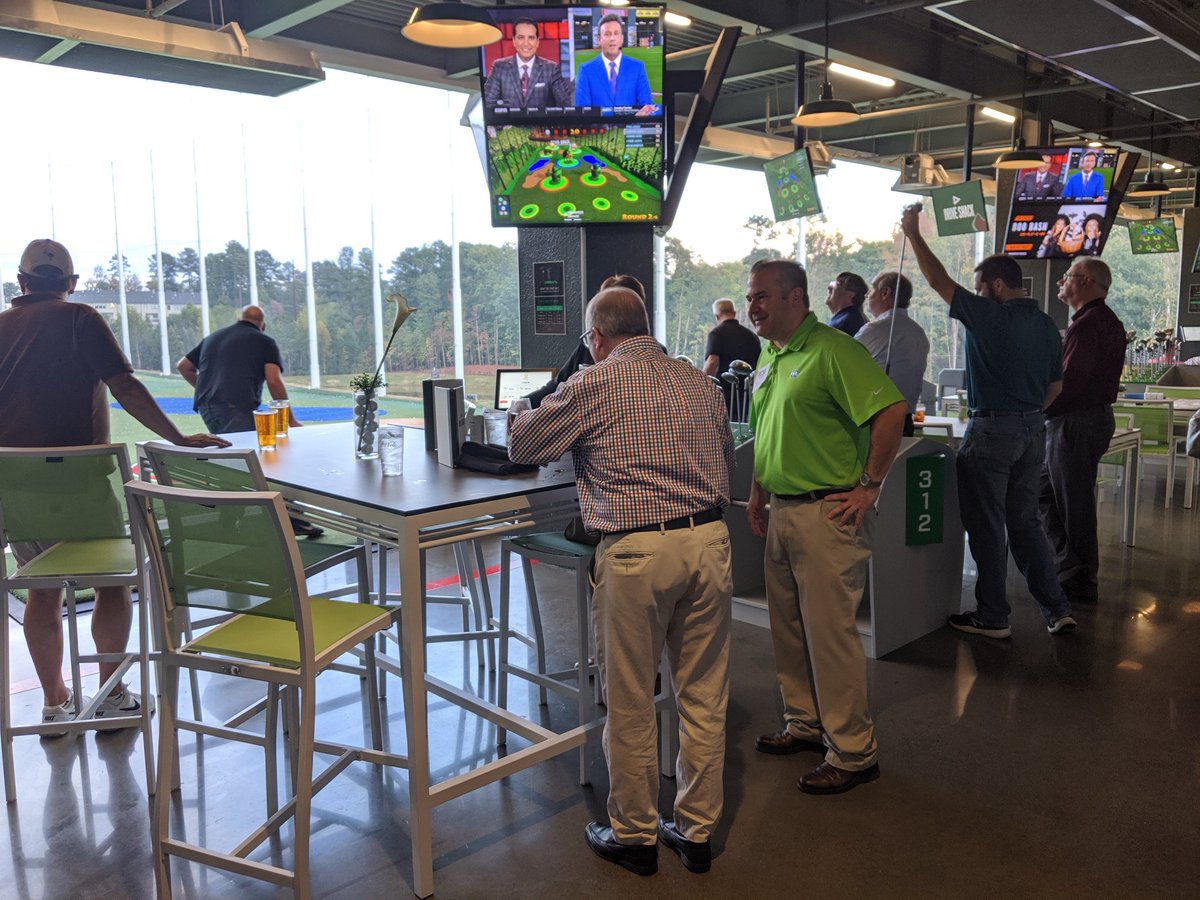 CSIRDU's tweet photo. Glad to have everyone out to the #CSIRDU chapter meeting at @driveshack ! It was a blast https://t.co/9zAq5eg6hd