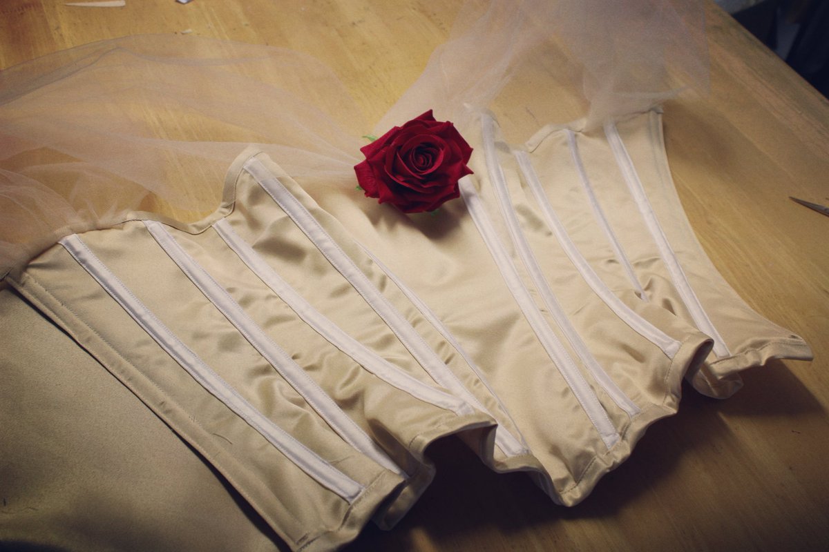 PPhoenixCouture's tweet photo. Just put the finishing touches on our #TaleAsOldAsTimeCollection corset! Can't wait for the photoshoot!

#porcelainphoenixcouture #dressmaker #seamstress #corset #overbustcorset #bridalcorset #behindthescenes #etsy #etsyshop #etsyseller #handmade #formal #costume #costumedesign https://t.co/seXRvdT5W2