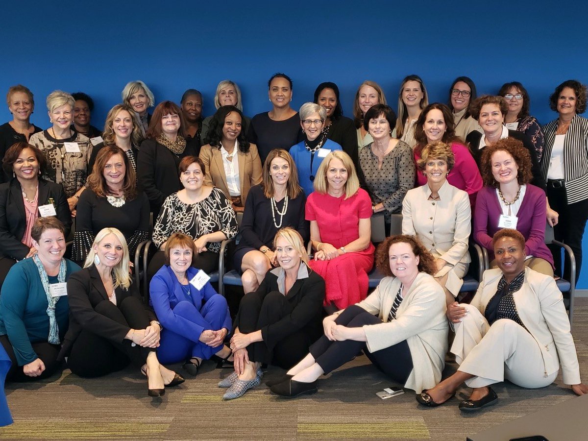 Grace4OK's tweet photo. So much gratitude for these amazing women! We were challenged, we connected, we reflected AND we were inspired! Still soaking it all in... til next time @drfranny1 and @AASAHQ! @PamDeering #AASAWell #Thankful #Challenged #Elevate #Purpose #LeadingStrong https://t.co/o6o0ZZsIKv