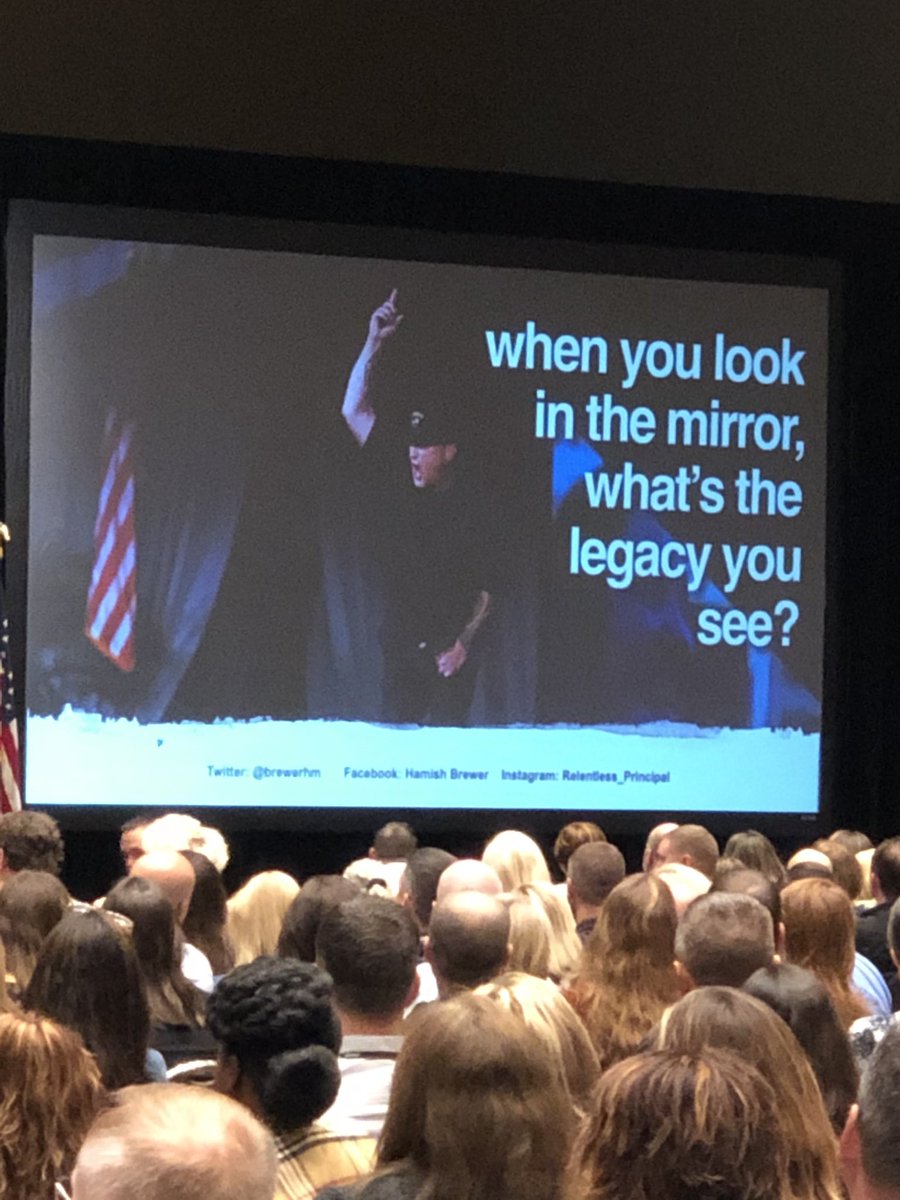 StaceyDay6's tweet photo. Another great IPA conference....thanks @ilprincipals for all your hard work! Bring on tomorrow....after 2 days of networking, energizing and learning letโs do something great! #ipafc19 https://t.co/t1ipJGgXH4