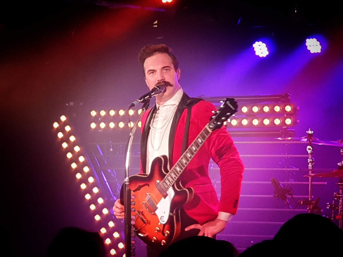 mr_wingnuts's tweet photo. @RoyalRepublic you sexy b@×$#%.
What a fantastic show tonight in Newcastle. Support @theblackys and yourselves were amazing. Certainly gained a new fan or two on both performances. https://t.co/Xa68HR8tNw