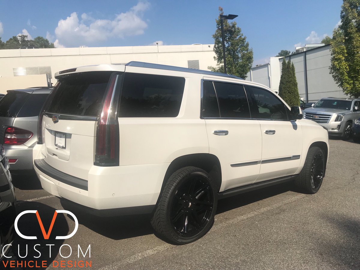 CVDAuto's tweet photo. 2019 Cadillac Escalade with Vogue VT379 wheels
#2019 #Cadillac #Escalade #CadillacEscalade
#Voguewheels #VT379 #Wheels #Rims
#CVD #CVDauto #CustomVehicleDesign https://t.co/SVKl2oxY9p