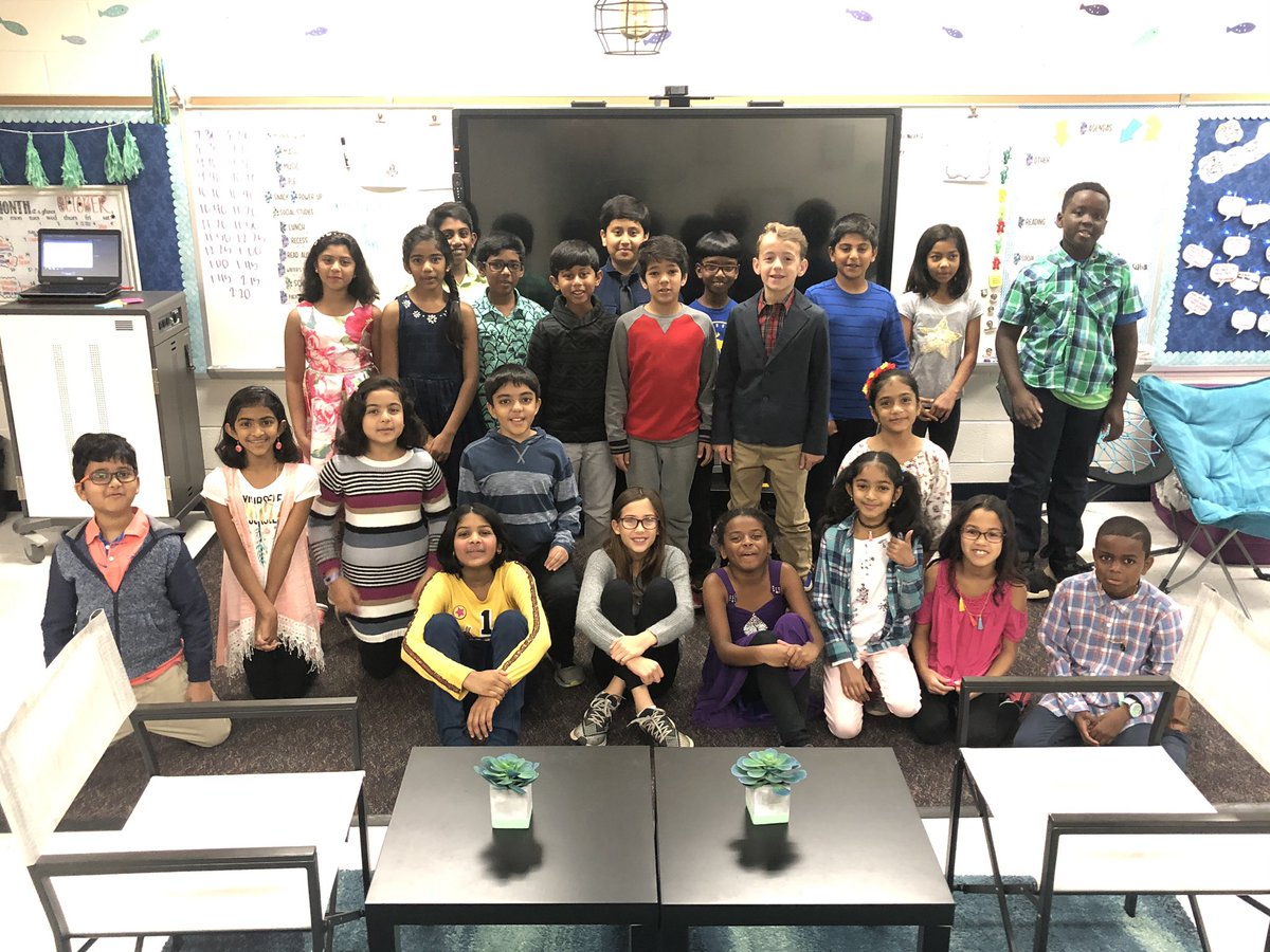 These cuties clean up nicely for picture day! ✨📸 <a href="/RLCPrincipal/">Diane Insari</a> <a href="/RLC_Coyotes/">Rosa Lee Carter ES</a>