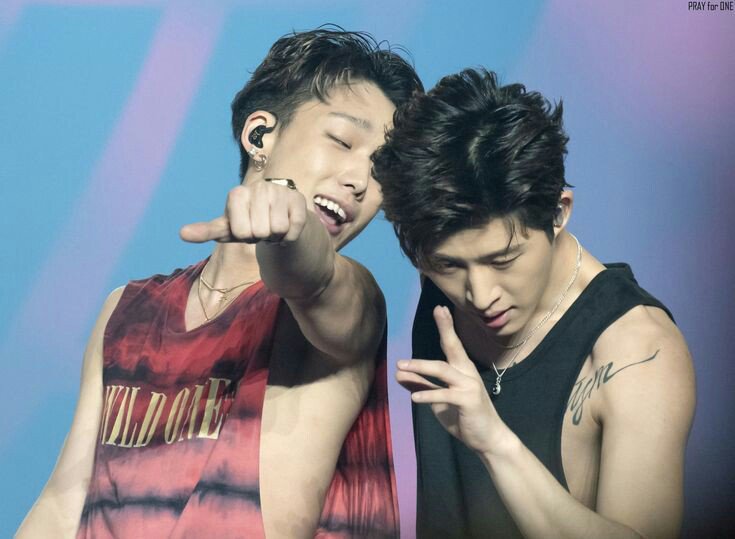 ftnrshzrna131's tweet photo. "I MISS YOU HAPPY BIRTHDAY"
"DATS MY BELOVED BROTHER"
#191022 - BOBBY 🌻🌻🌻🌻🌻
#BelovedHanbin #HappyBirthdayHanbin #EveryoneStfuTodayIsHanbinDay #DearHanbin #iKON #DoubleB https://t.co/A9xaaaSG2d