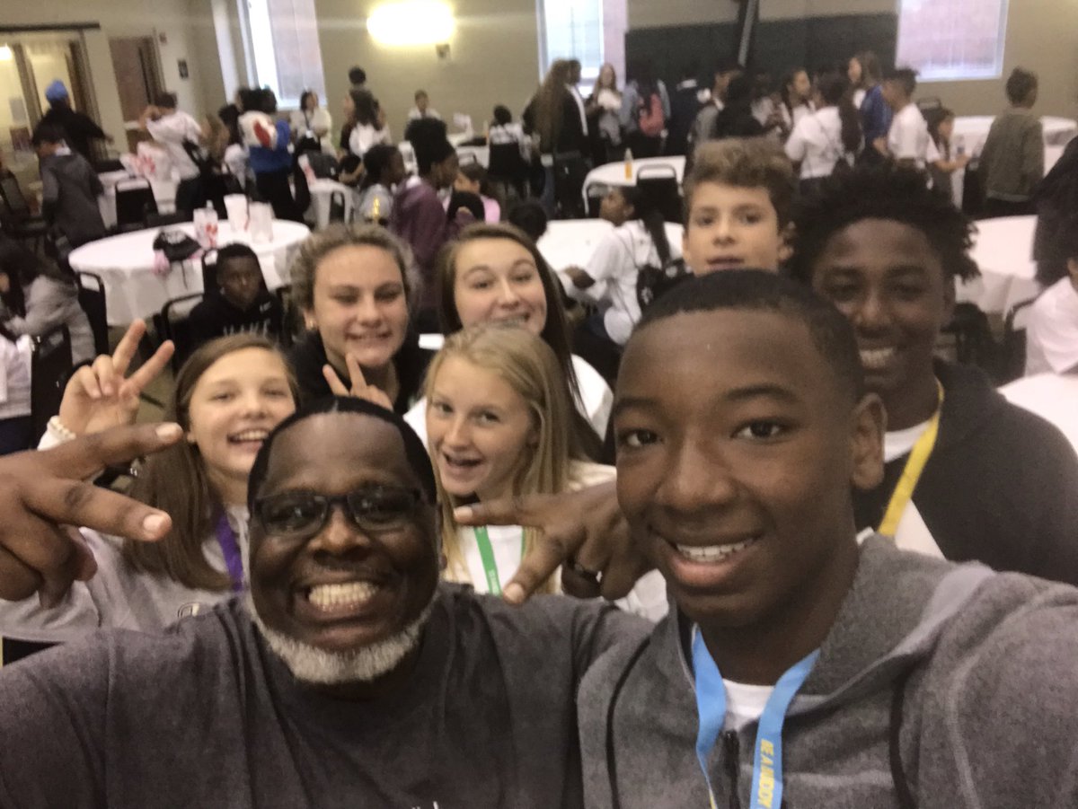 KeithLBrown1911's tweet photo. Inspiring day Empowering an Ambitious array of youth from @DCGASchools and @CobbSchools at the @GaDPH, “Power In Truth” Conf sponsored by Douglas/Cobb DPH. I love helping our youth become College and Career Ready while building, “Healthier Lives and Communities.”
#Pitpower https://t.co/D8jzhFsC4O