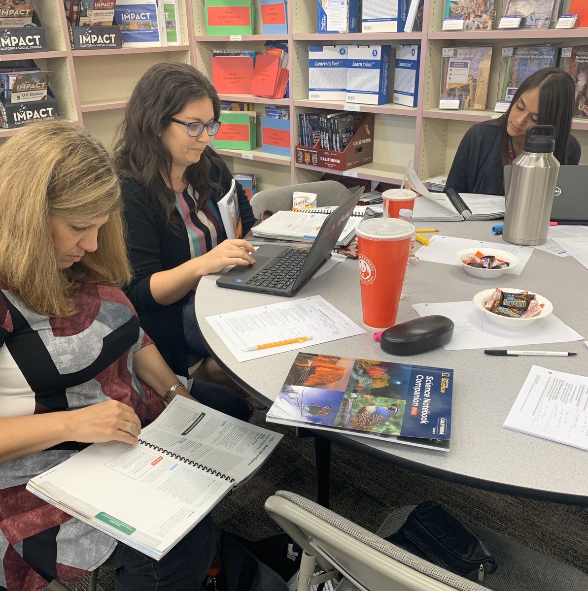 ShellieSantos2's tweet image. Thank you to these awesome K-5 teachers for prescreening science curriculum. Your colleagues will thank you! @RudyChem @TurlockUSD