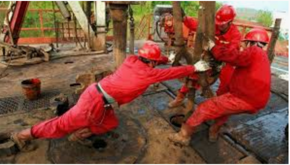 Gate561122's tweet image. #WEXITALBERTA Je sens la panique s&apos;emparer des élites ontariennes au sujet de l&apos;Ouest canadien ! L&apos;Ouest c&apos;est le prolétariat en marche, un prolétariat qui refuse de se faire dicter quoi penser par les élites petites-bourgeoises de l&apos;Ontario et du Québec !