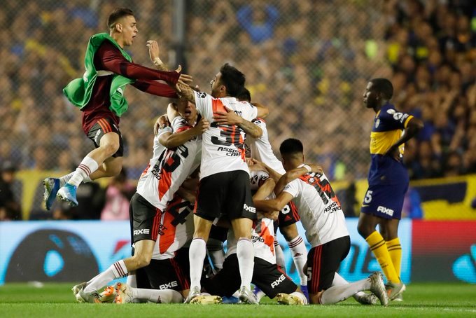 mundotvpe's tweet photo. El River de Marcelo
-En 2014 River eliminó a Boca de la Copa Sudamericana.
-En 2015 River eliminó a Boca de la Copa Libertadores.
-En 2018 River le ganó la Supercopa a Boca.
-En 2018 River le ganó la Libertadores a Boca.
-En 2019 River eliminó a Boca de la Copa Libertadores. https://t.co/z30IyLuAy7