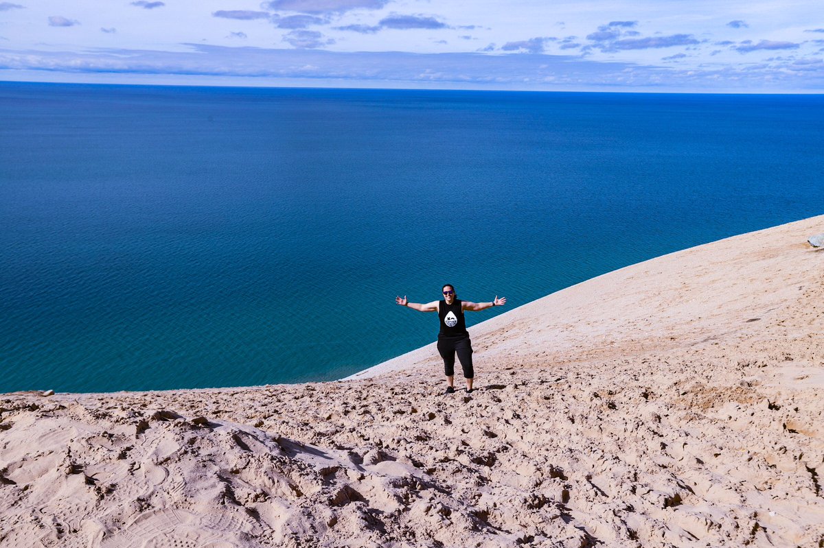 LindsayScar34's tweet photo. Not sure what you’ve heard about Michigan, and maybe I am biased, but the views will never get old 😍
Forever H✋🏼ME ❤️ #PureMichigan #AmericasHighFive https://t.co/1EcndIOoVY