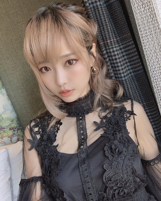 Twitterのコスプレ画像15