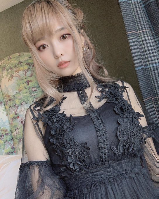 Twitterのコスプレ画像16