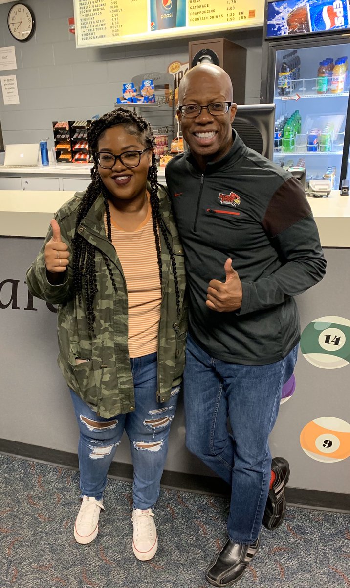 LevesterJohnson's tweet image. Outstanding turnout @ISU_BSU #RedbirdHomecoming “Space Jam” and chilly temps didn’t deter faithful teams from participating in #Redbird Rumble! 👍🏽 #GoBirds #YourRedbirdLife