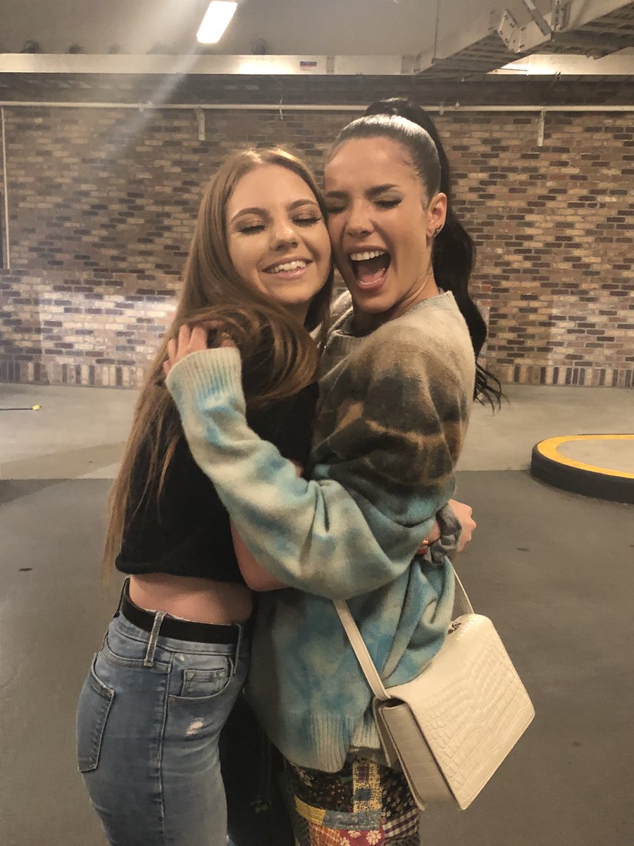 goIdenightmare's tweet image. i have waited YEARS for this moment. i love you with my whole heart. thank you for everything.