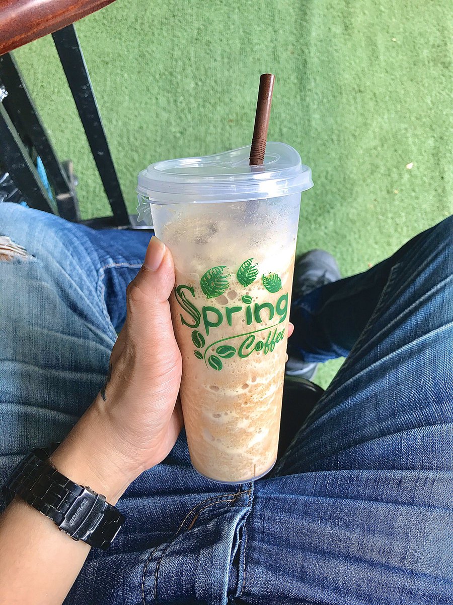 SolyforHong's tweet photo. របស់ដែលចូលចិត្តខ្លាំង… 🍾
#F4R
#ស្រ្ពីងកាហ្វេ
#SpringCoffee https://t.co/lfgdqa76o2