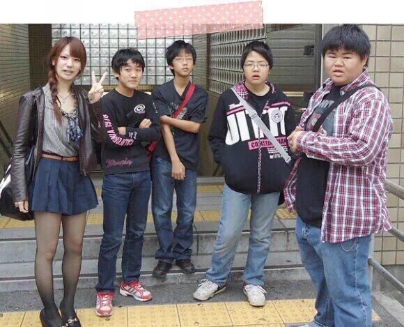 完全に別人！？ネットで会う約束をした人と実際に来た人の違いwww