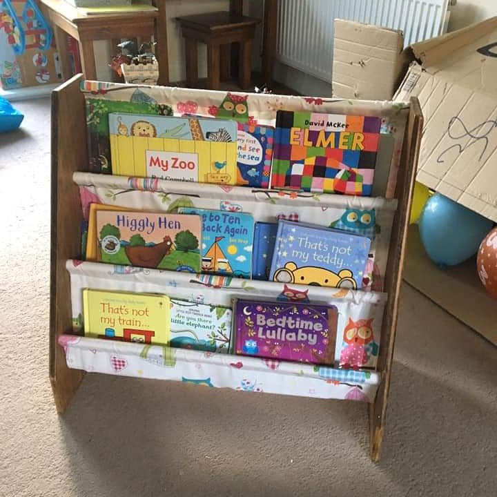 BookSling's tweet photo. "Just bought our second booksling from this company. They look amazing, very sturdy and hold plenty of books. Love these book slings and would definitely recommend." #CustomerReview #MadeInChester https://t.co/5a4YMfsrfz