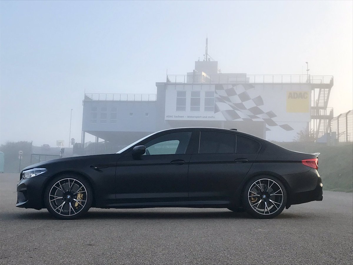 Shane_O_D's tweet image. Back at the @Sachsenring_de for another day of mind-melting @BMW driver training. I have this exceptional BMW M5 Competition for ‘bumbling’ about and for the long drive back to Munich later. 

#bmwdrivingexperience