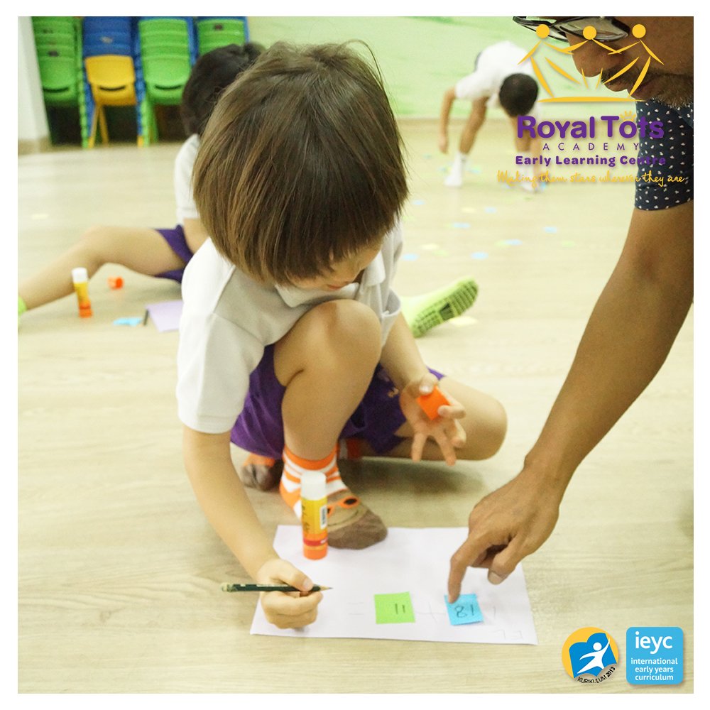 RoyalTotsIndo's tweet photo. Addition is the first math skill most student learn and mastering addition in kindergarten can be the first step toward a long-lasting appreciation of math.
#Preschool #preschooljakarta #earlyyears #ieyc #learn #playbasedlearning #learningthroughplay #fieldworkeducation https://t.co/gUYAjq6HUm