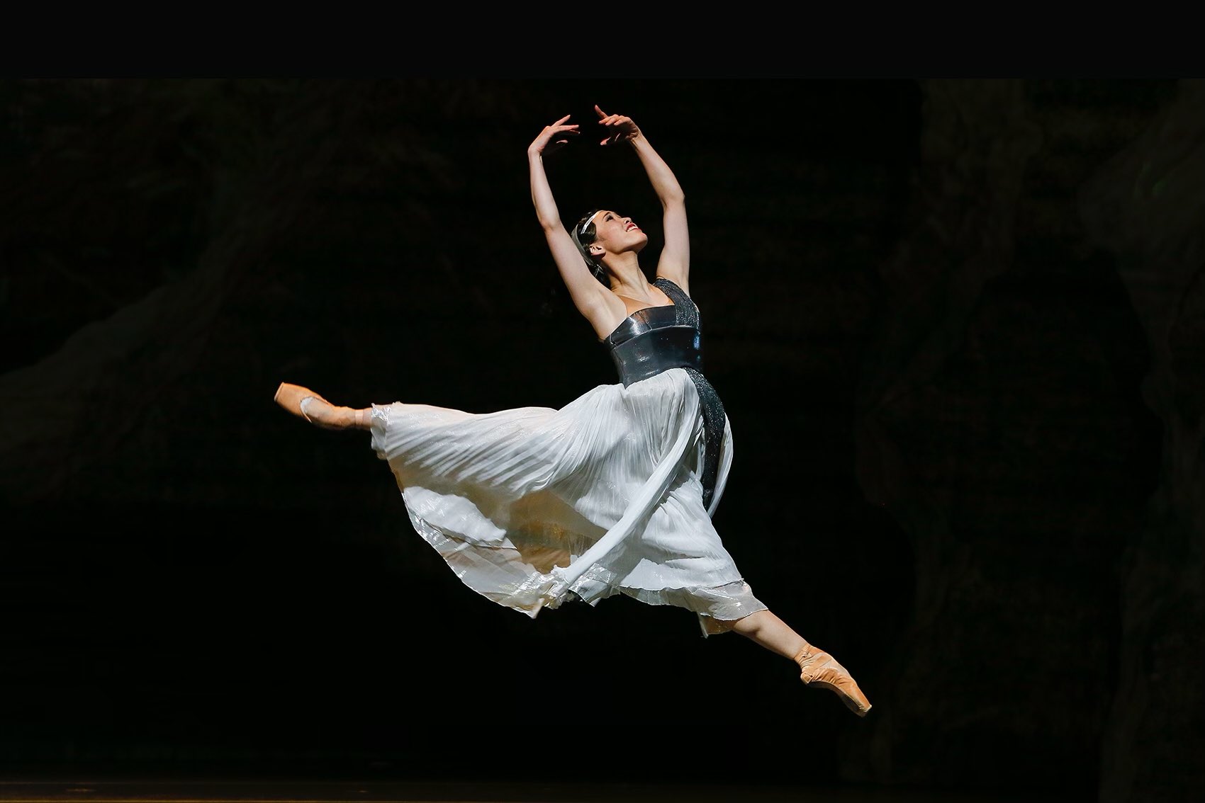 تويتر Ako Kondo 近藤亜香 على تويتر Happy World Ballet Day To You All ワールド バレエデー オーストラリアバレエのライブ映像 皆さん観てくれましたか この後もまだまだたくさんのバレエカンパニーが出てくるのでお見逃しなく T Co Ewjmpit8ss