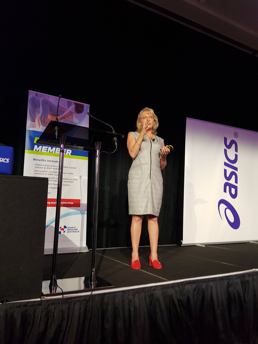 MichaelAKenihan's tweet image. Trish Wisbey Roth opens #ASICSSMA19 with #refshaugelecture  @SMA_Events